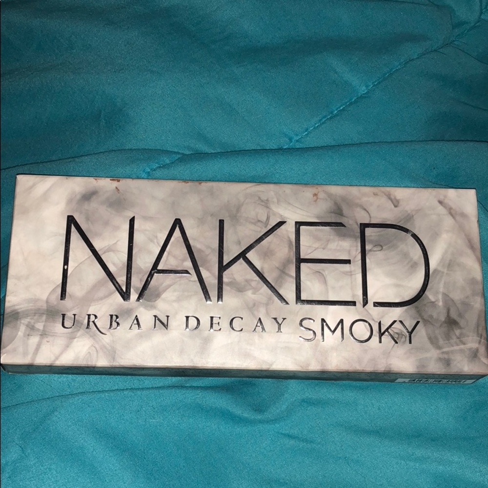 NAKED Urban Decay Smokey Eye Palette